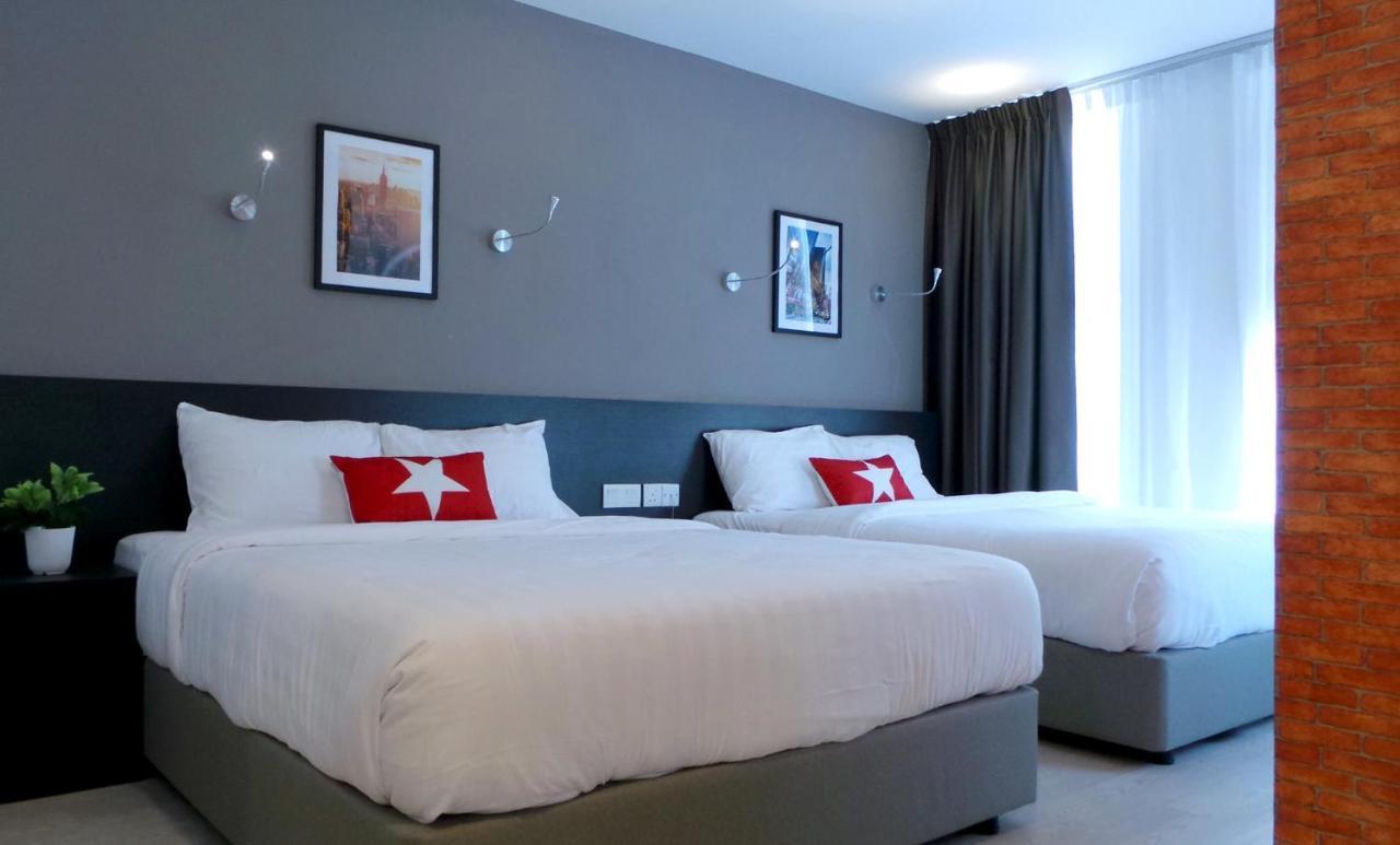 Manhattan Hotel Ipoh Esterno foto