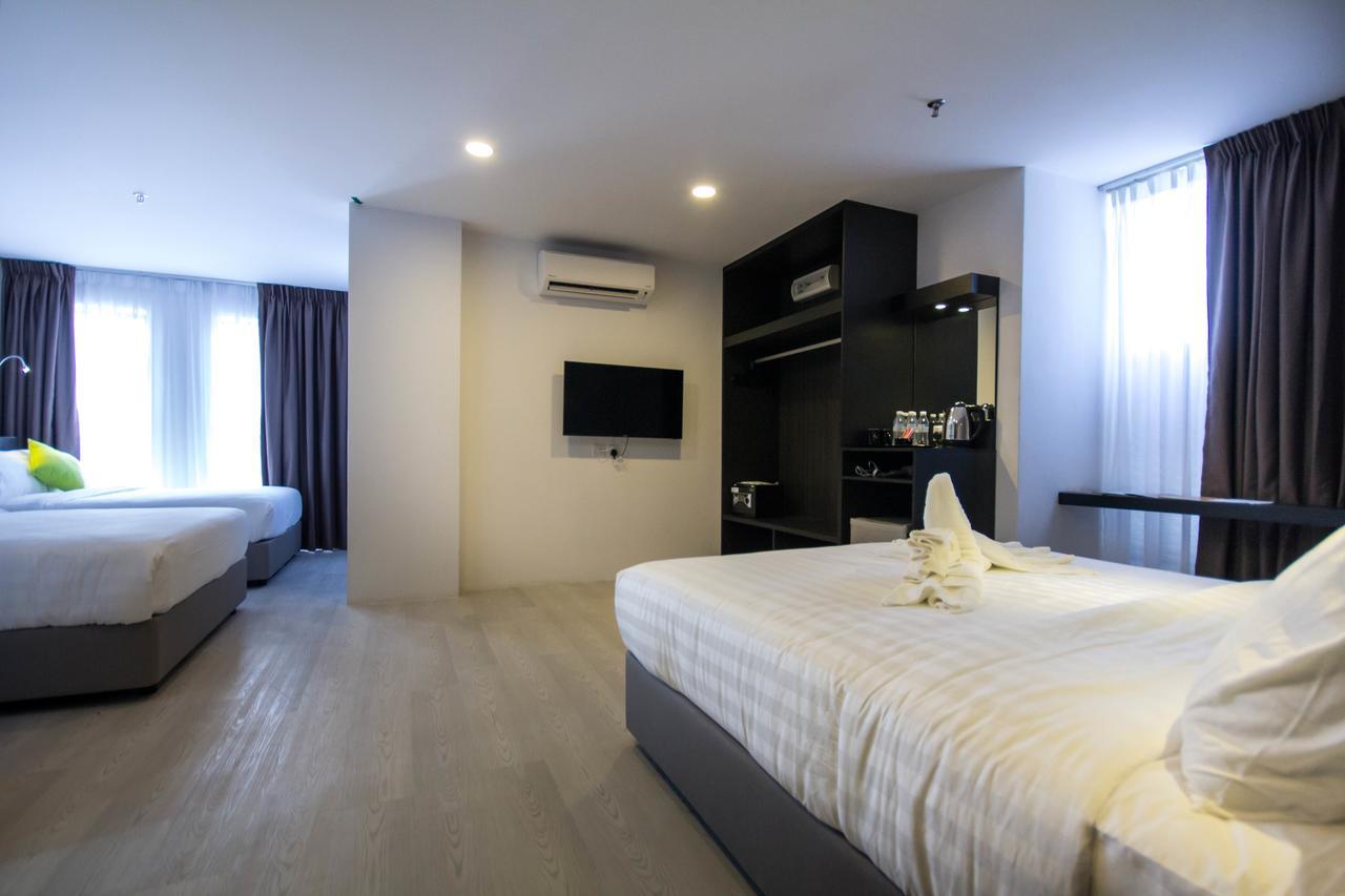 Manhattan Hotel Ipoh Esterno foto