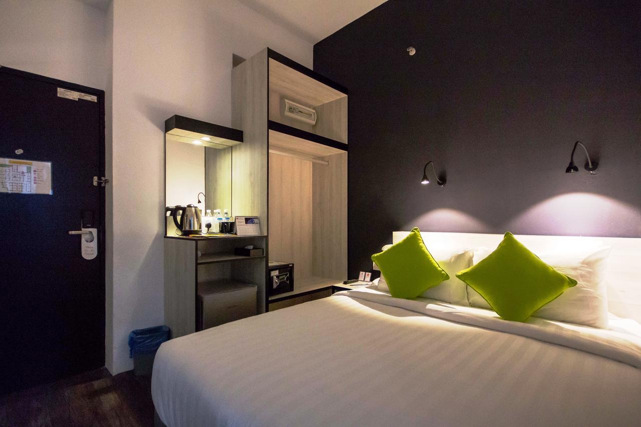 Manhattan Hotel Ipoh Esterno foto