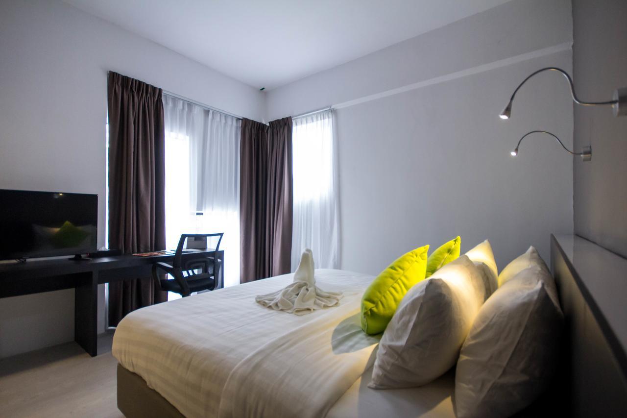Manhattan Hotel Ipoh Esterno foto